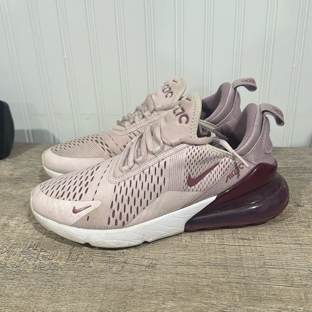 Nike Air 270